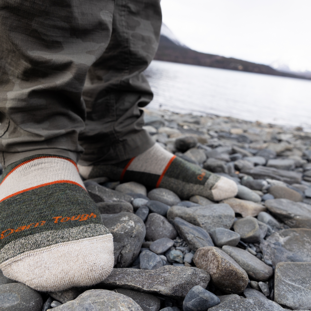 
                  
                    Darn Tough Men's Hiker Boot Midweight with Full Cushion Socks - Olive
                  
                