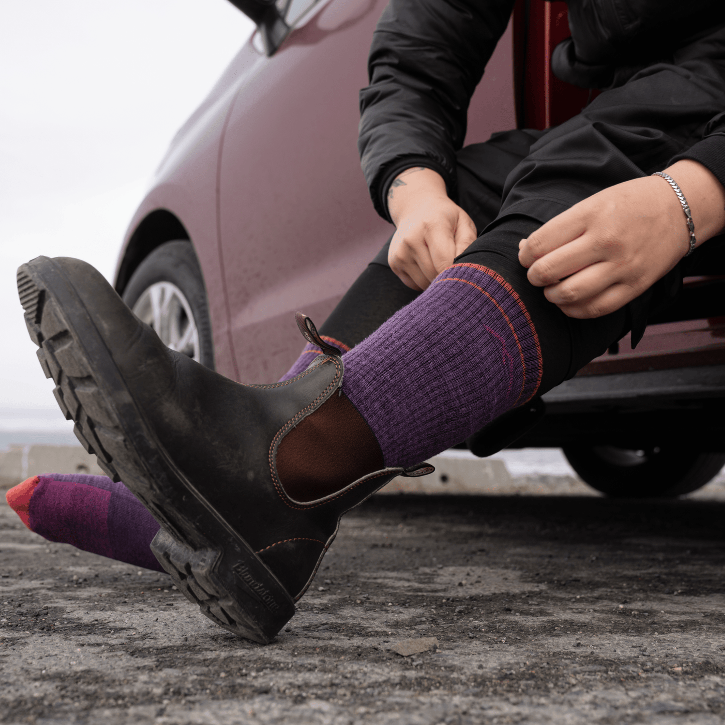 
                  
                    Darn Tough Women's Hiker Micro Crew Midweight with Cushion Socks - Plum Heather
                  
                