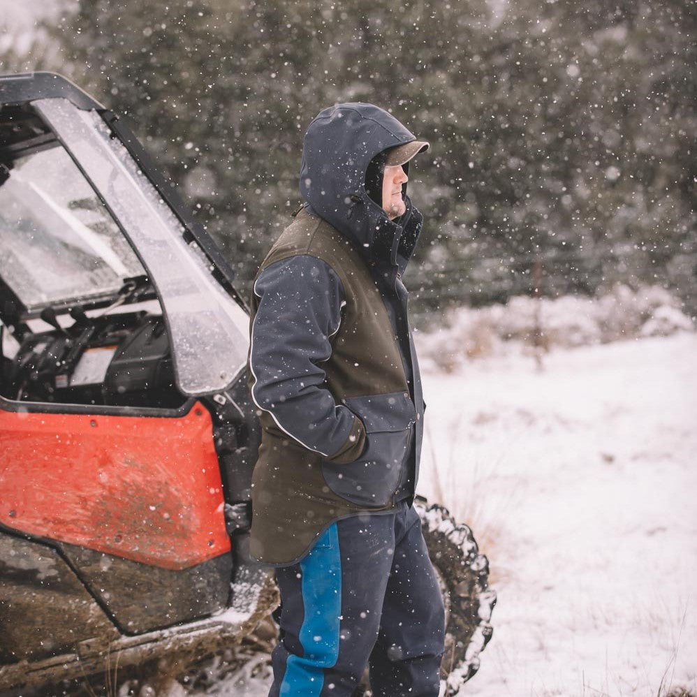 
                  
                    Kaiwaka Men’s Stormforce Winter Jacket, a waterproof farm jacket proven to perform in tough farm conditions.
                  
                