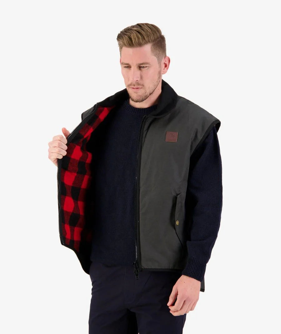Foxton Oilskin Jacket | Swanndri UK | Farmer Vests – Sugar Loaf Clothing
