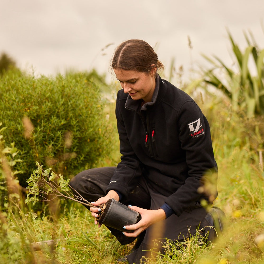 
                  
                    quarter zip fleeces, farming jumpers, farmers jacket, agri clothes, shearing clothing
                  
                